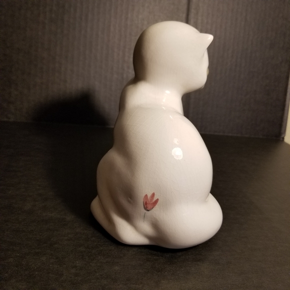 Vtg White Porcelain Handpainted Cat Figurine - Picture 2 of 6